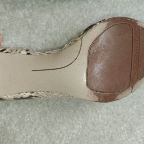 Nine West - Picture 5 of 6